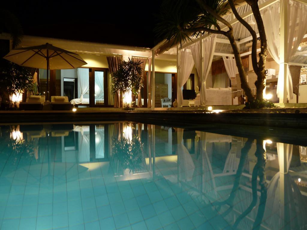 La Dolce Villa Seminyak Esterno foto