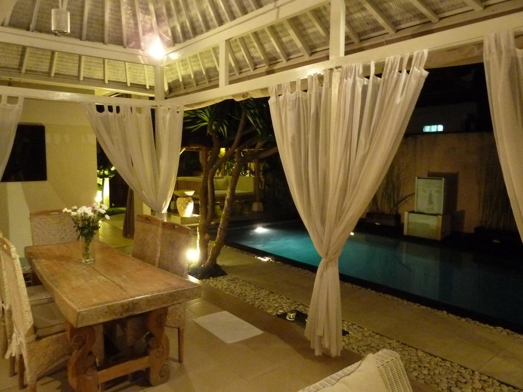 La Dolce Villa Seminyak Esterno foto